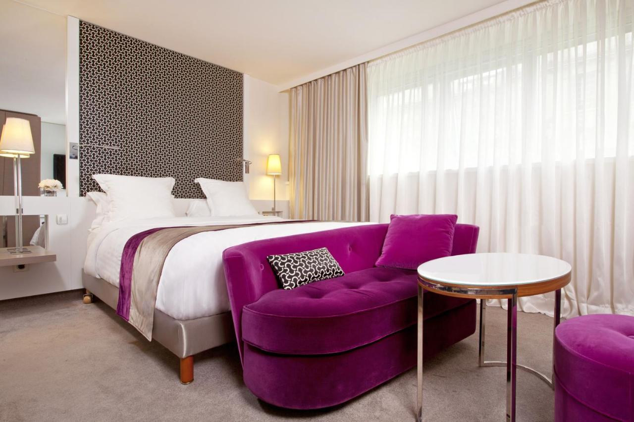 4 star hotels in paris near champs elysees