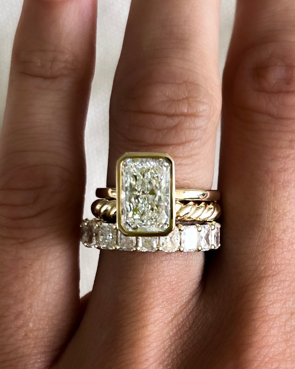 Penumbra Bezel Set Engagement Ring With Elongated Radiant Cut