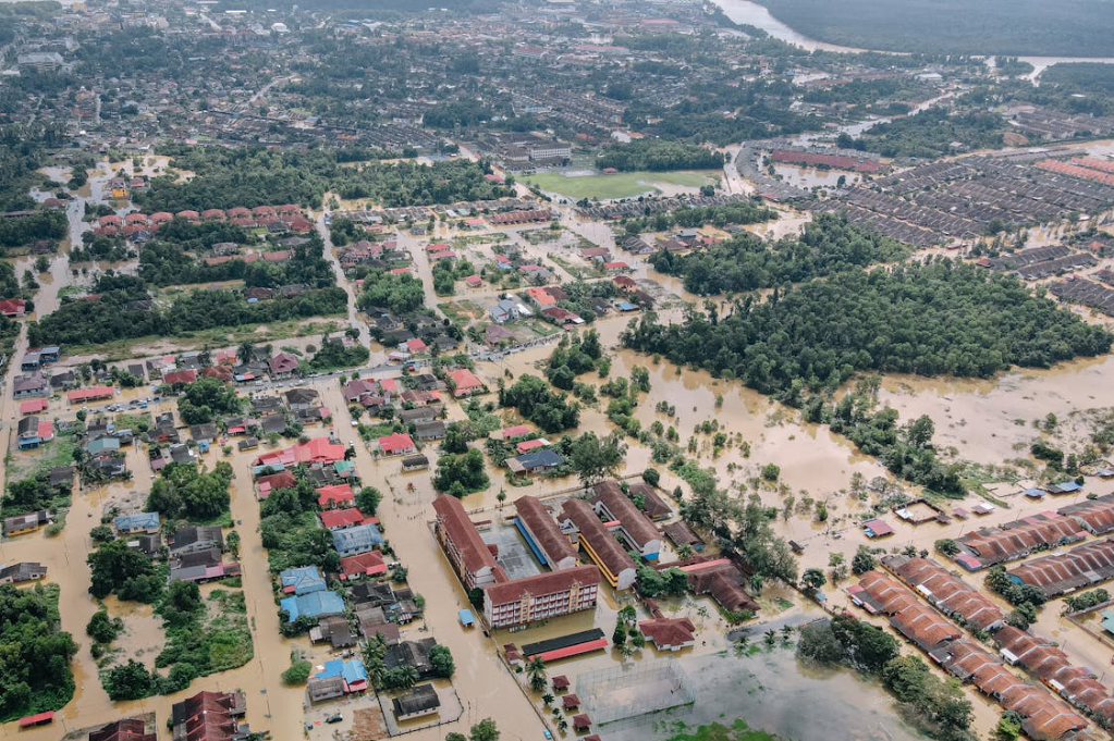 Powódź 2024 w miejscowościach Międzygórz, Kłodzko, Nysa, Głuchołazy, Wrocław, Prudnik, Opole, Stronie śląskie | @Pexels, Pok Rie