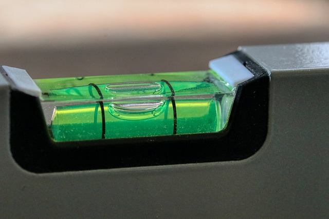 spirit level, just, to build