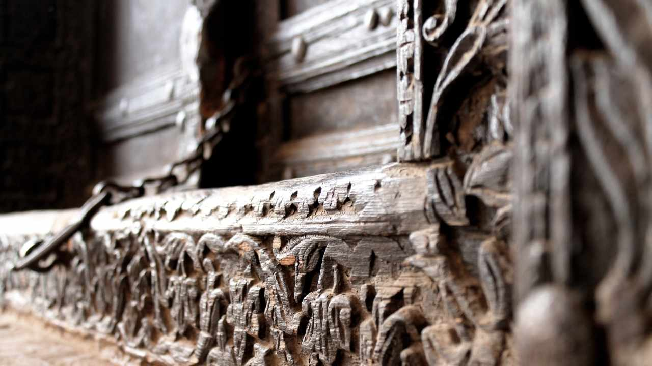 lahore fort, door, carved 