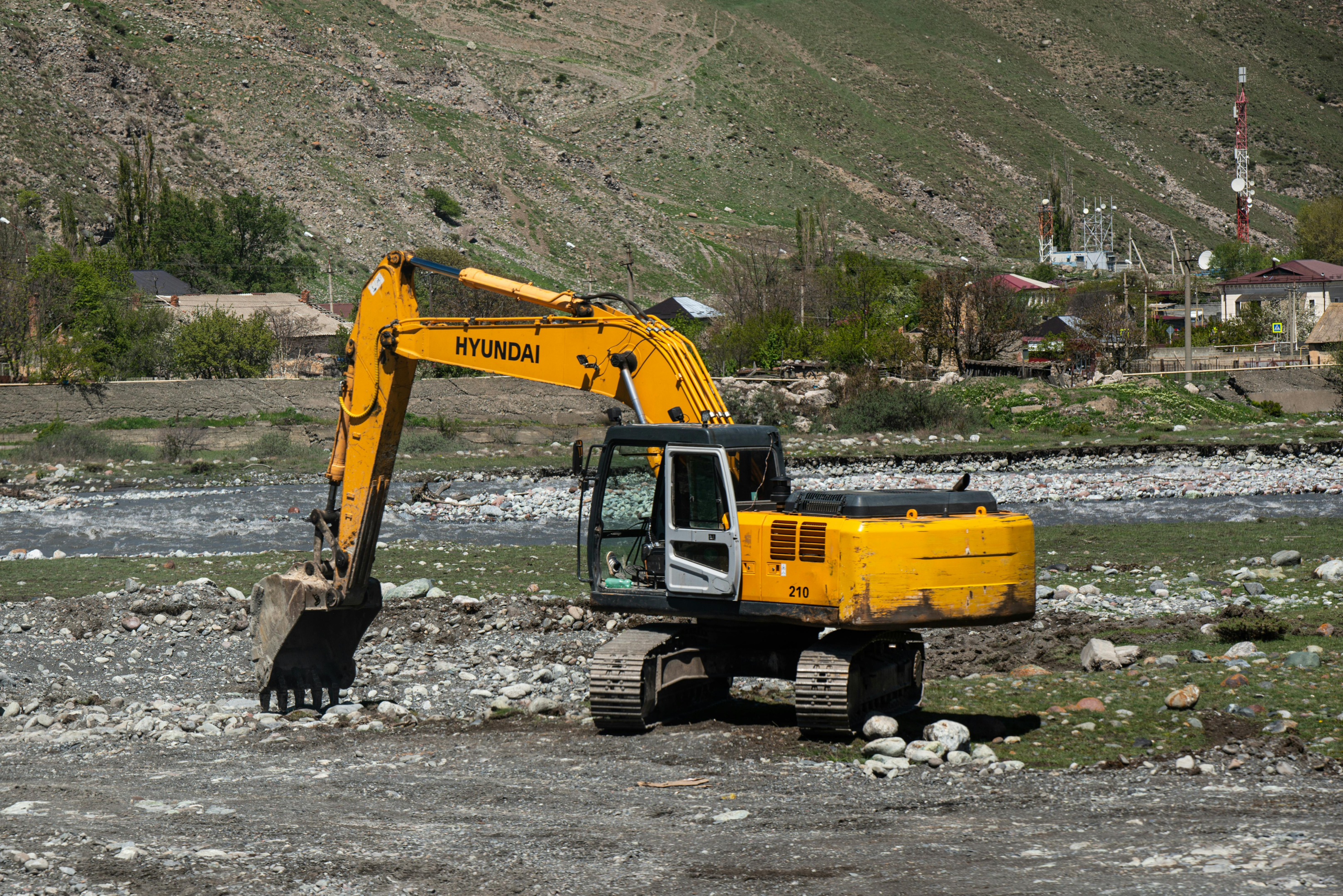 The Comprehensive Backhoe Loader Bucket Size and Capacity Guide.