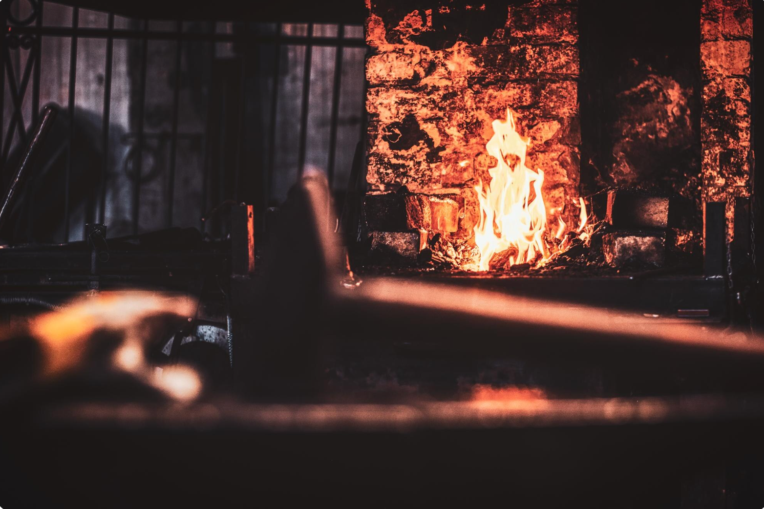 A fire spreading in a kitchen