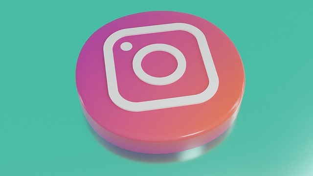 instagram, Colour credit on Instagram 