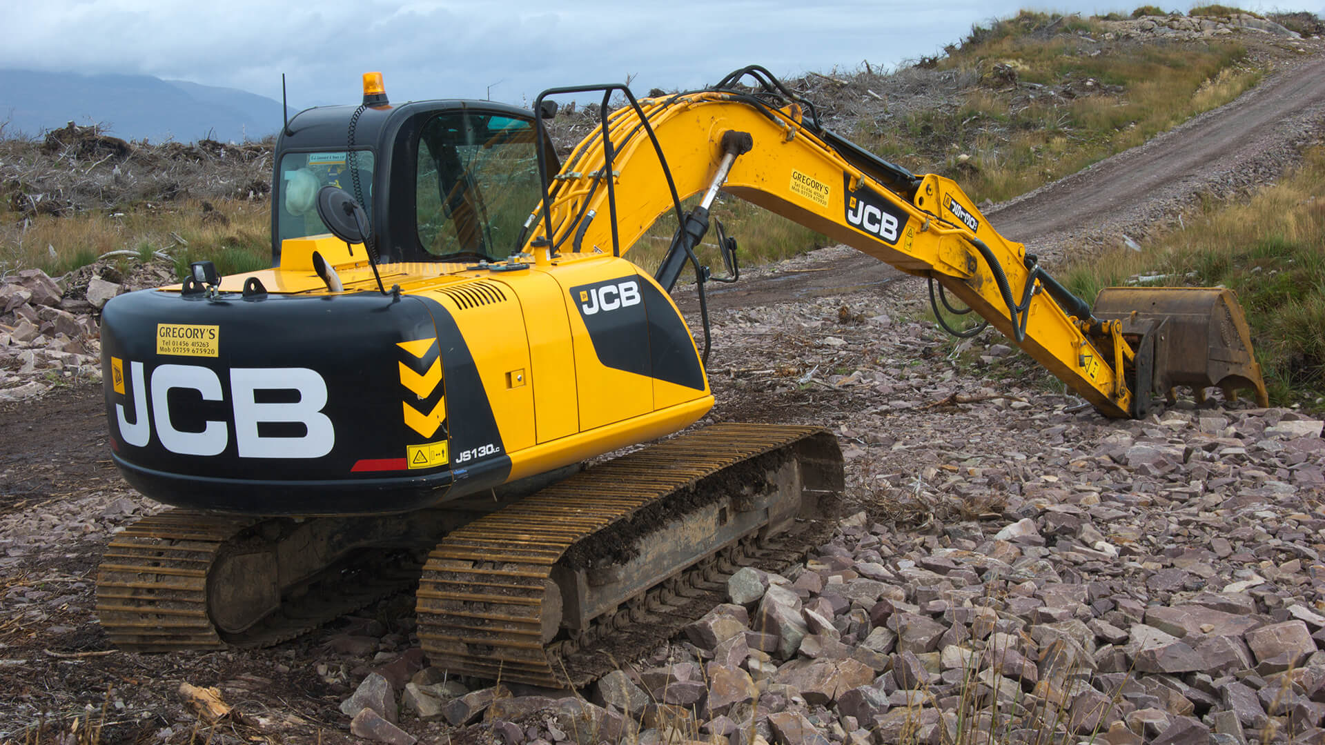 tracked excavator mini excavators crawler excavators with maximum digging depth