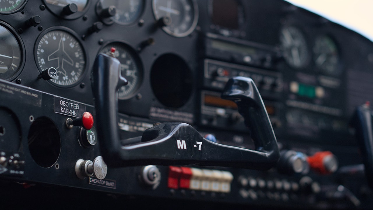 how to read airspeed indicator