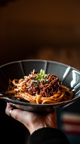 Pasta bolognese always fits the bill, no?