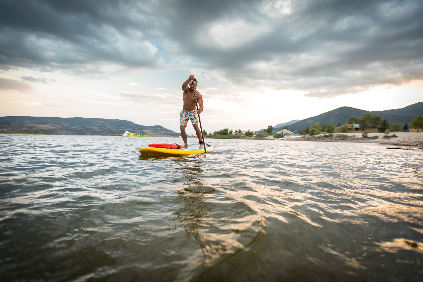 inflatable sups with removable side fins and large center fin for many boards