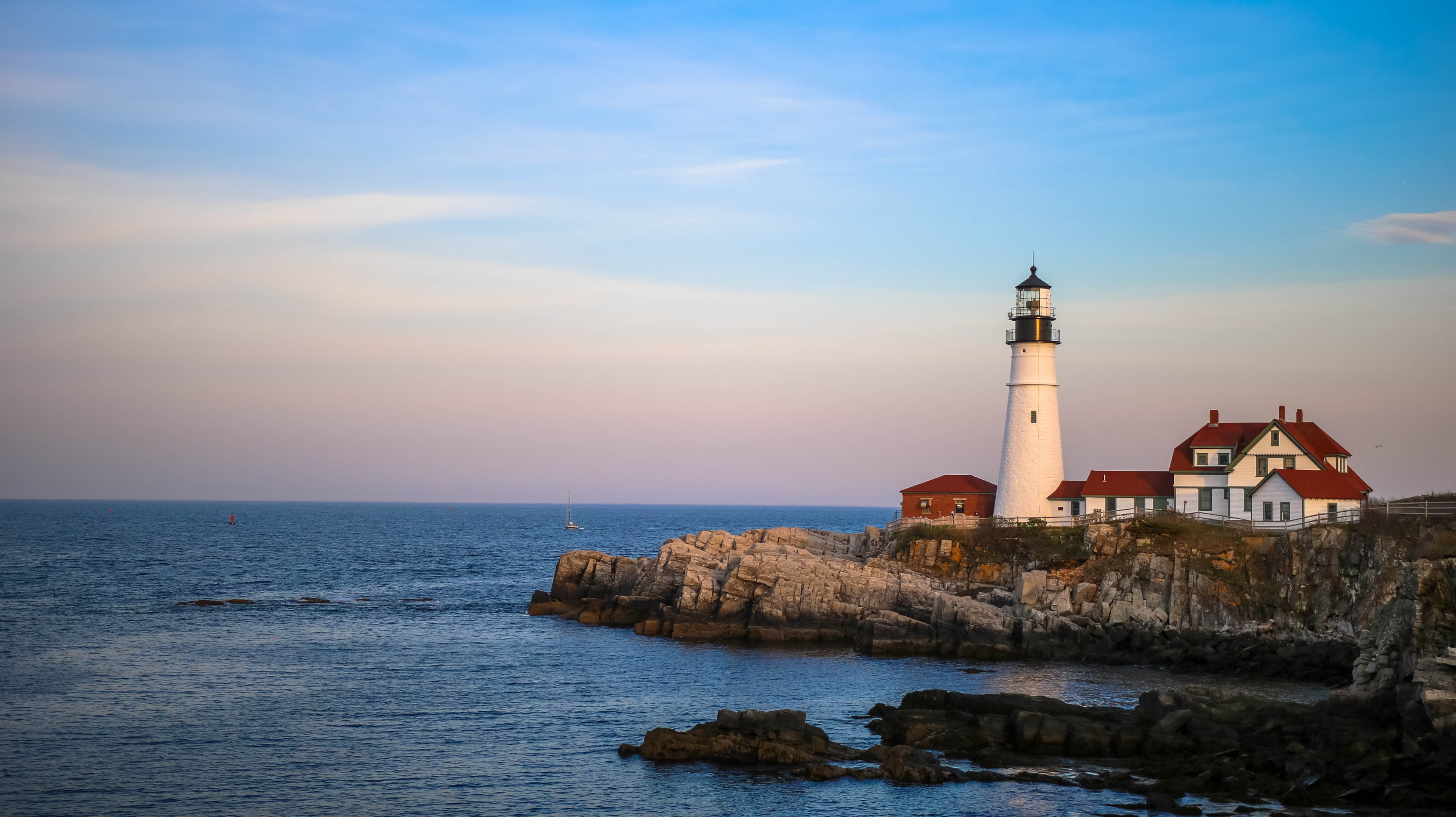 Things to do in Maine - Lighthouse viewing