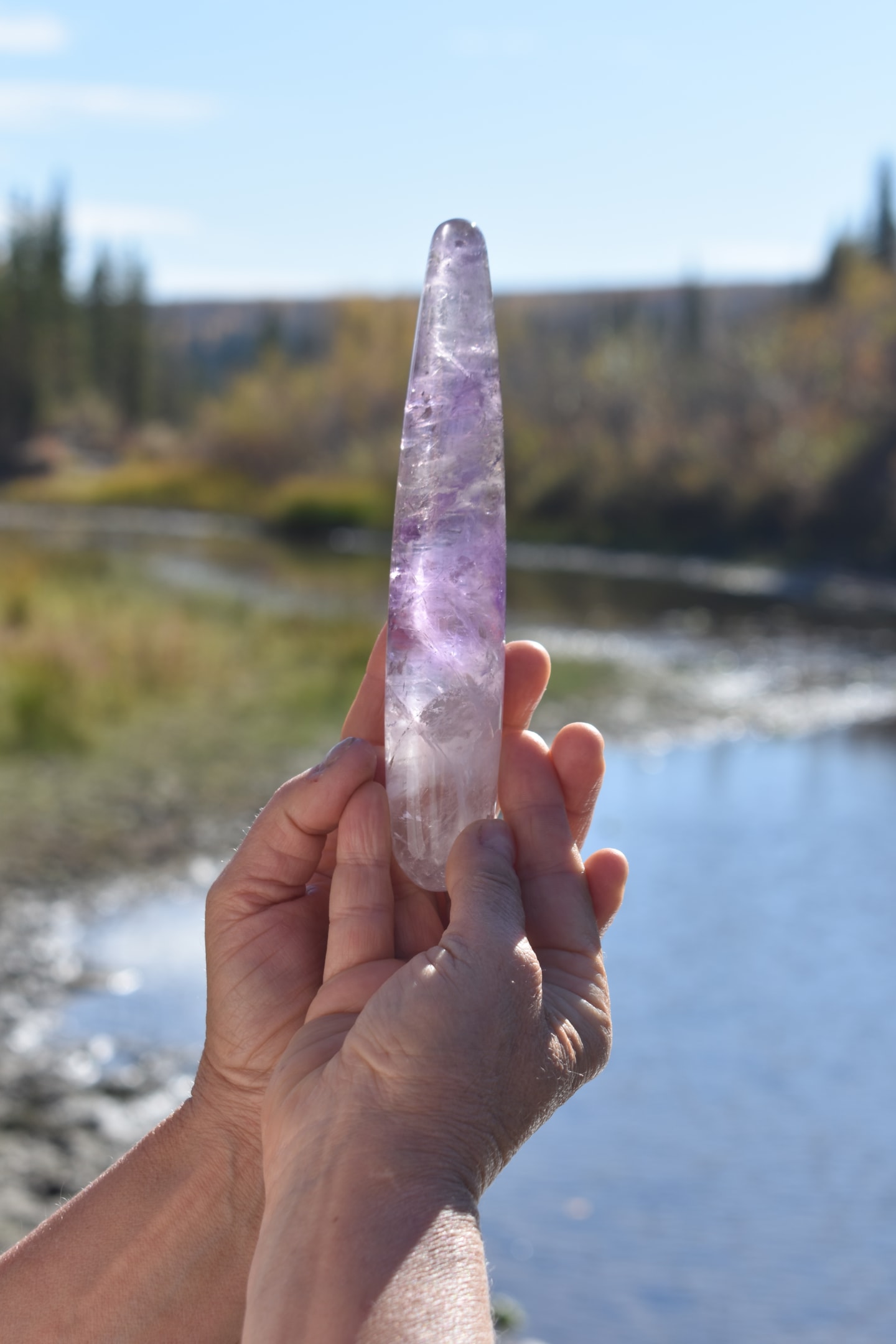 Amethyst wand to address specific issues with emotions