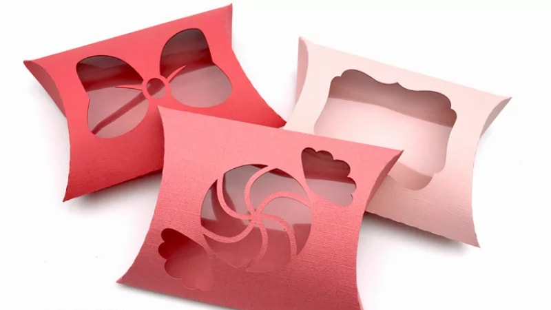Pillow boxes with cutouts