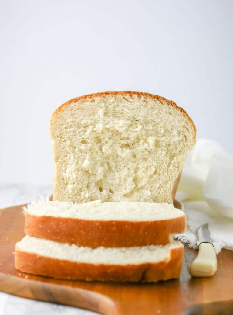 loaf of baked sandwich bread sliced