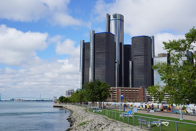 Michigan, gm renaissance center, skyline, General Motors, metro Detroit area, East Detroit, streets lined with trees, 