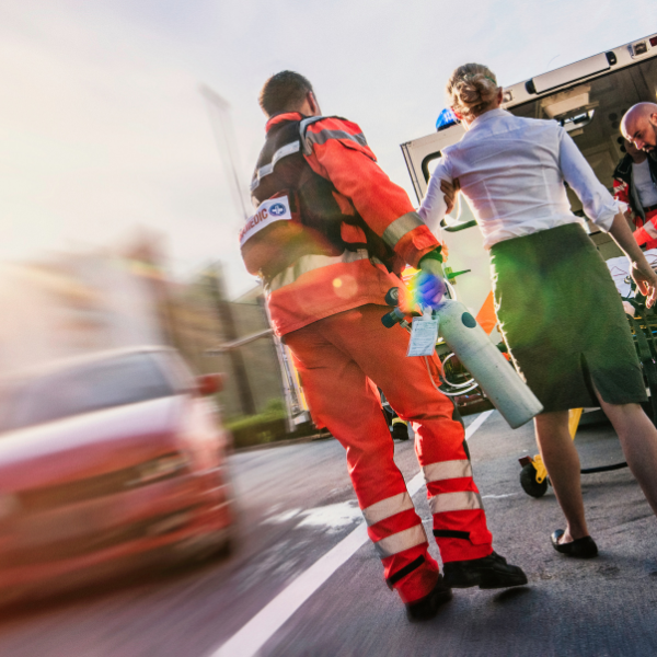 An image of emergency responders at the scene of an 18 wheeler accident in Duluth, GA.