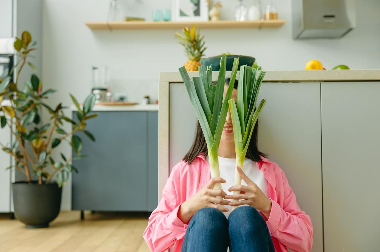 What do leeks look like when growing