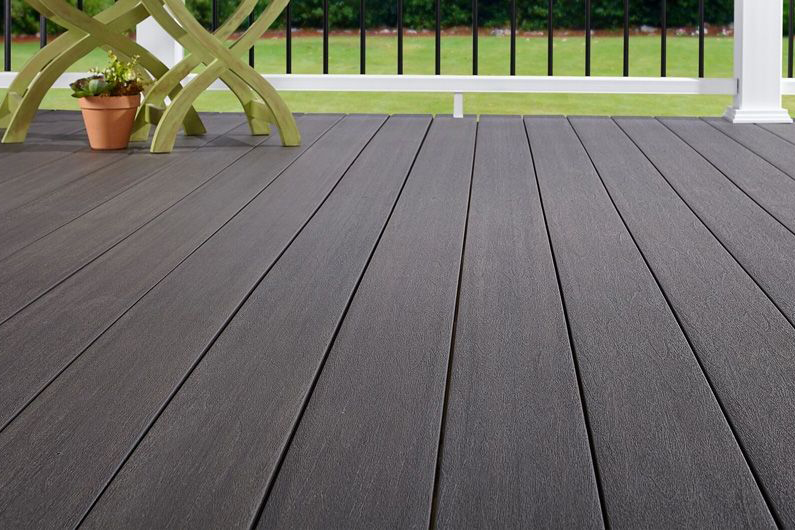 7 Ways To Enjoy Your PVC Deck This Fall - Archute