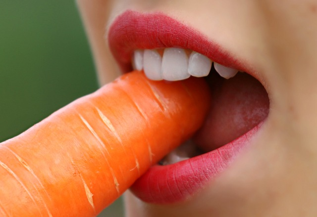 teeth, carrot, diet