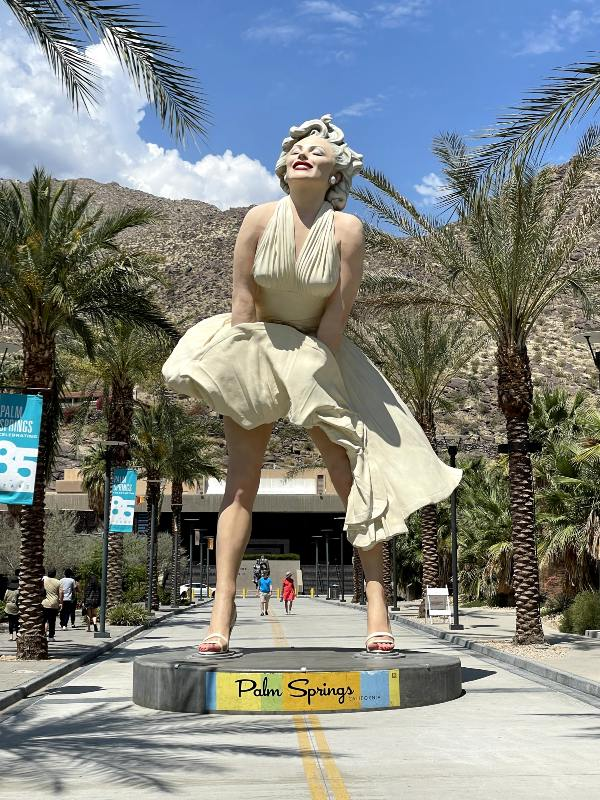 20 Best California Thanksgiving Getaways 3 Palm Springs, California, USA