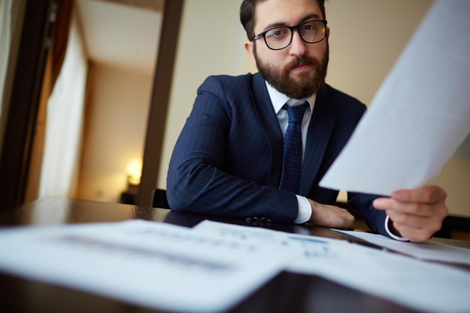 talking to a lawyer for dropshipping