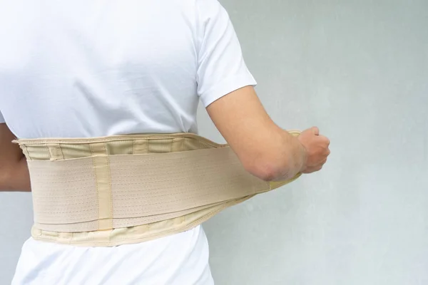 The Right Way to Use a Back Brace