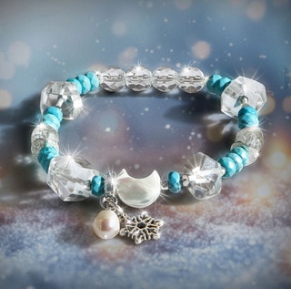 The Magic Snowflake Bracelet By Energy Artist Julia Uses Energy Crystals For Spiritual Cleansing.