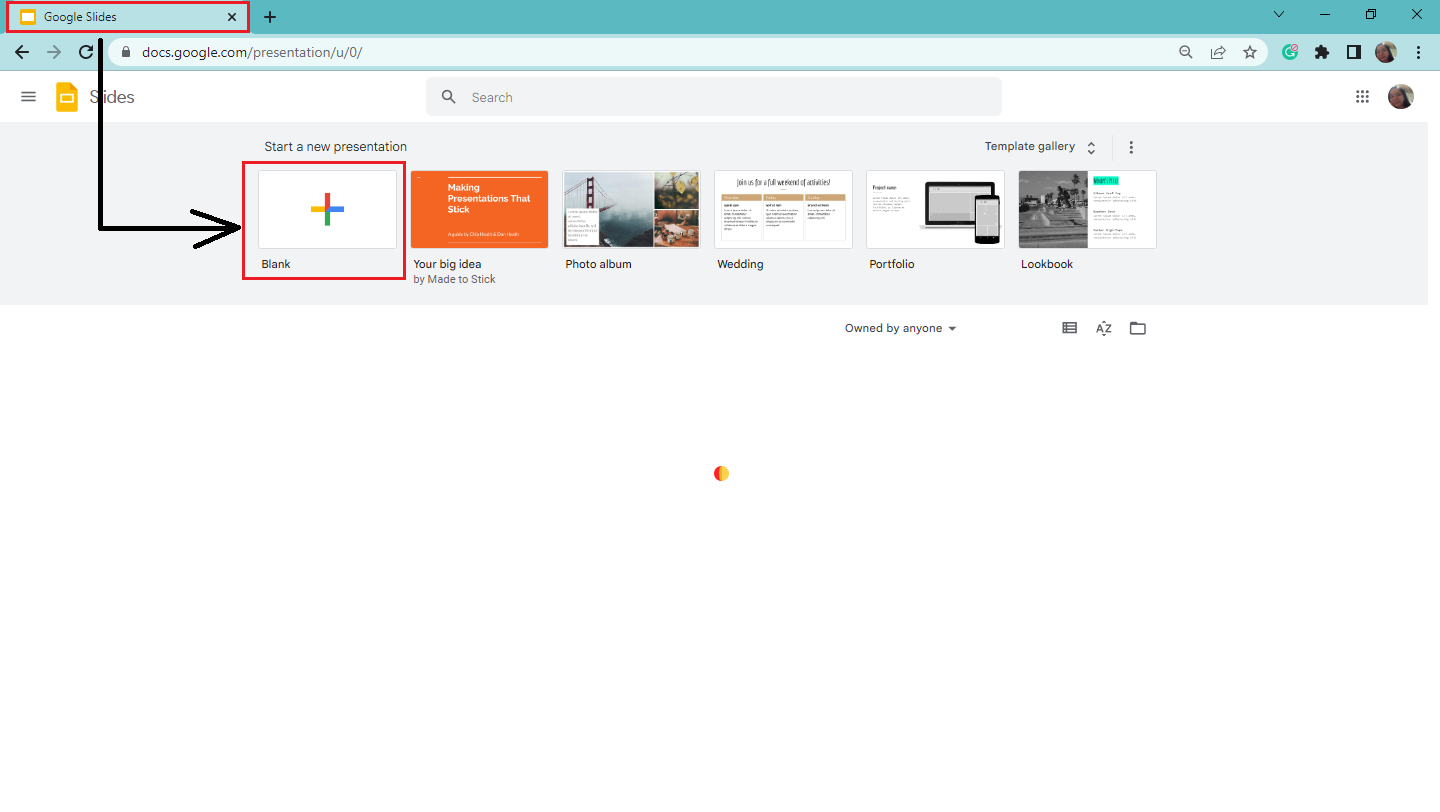 Select the blank presentation to start a new presentation in Google Slides.