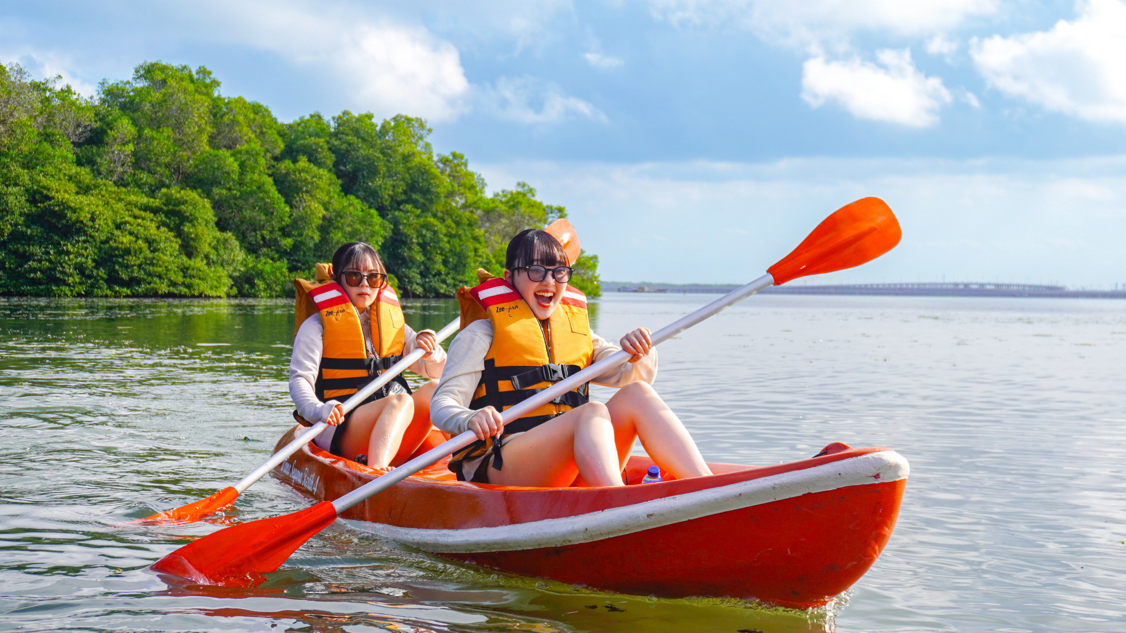 Girls getting excited for canoeing