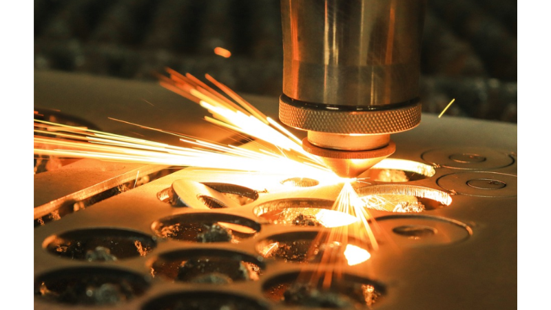 Fiber Laser Cutting Metal