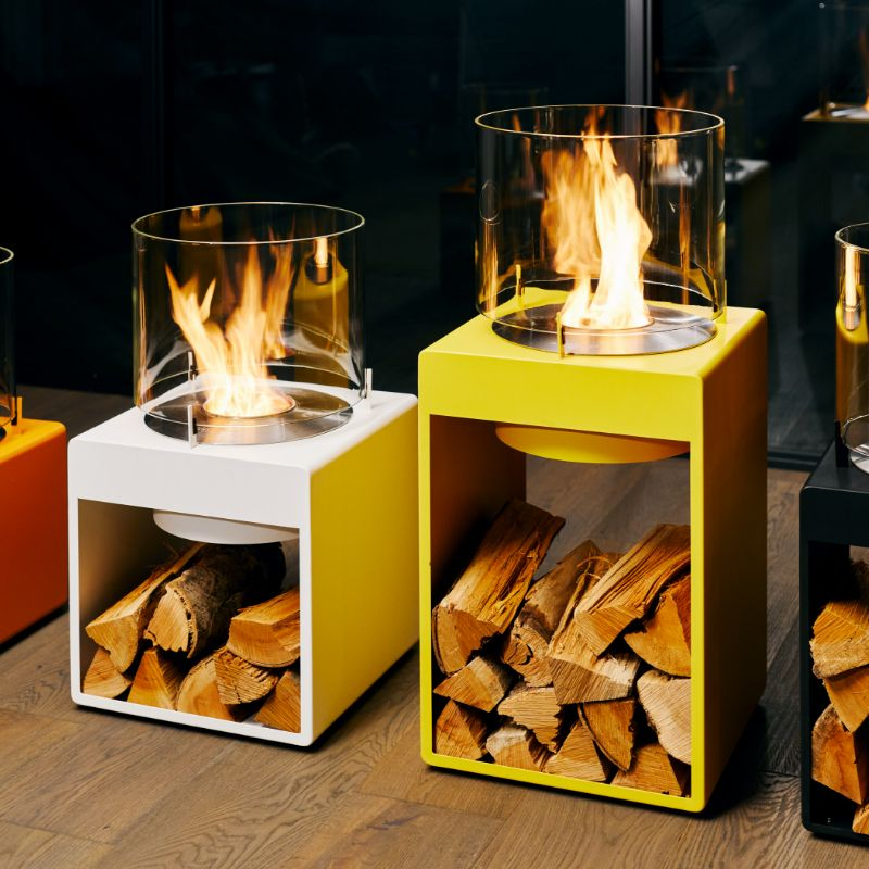 Elegant ethanol fireplace in a luxurious indoor setting
