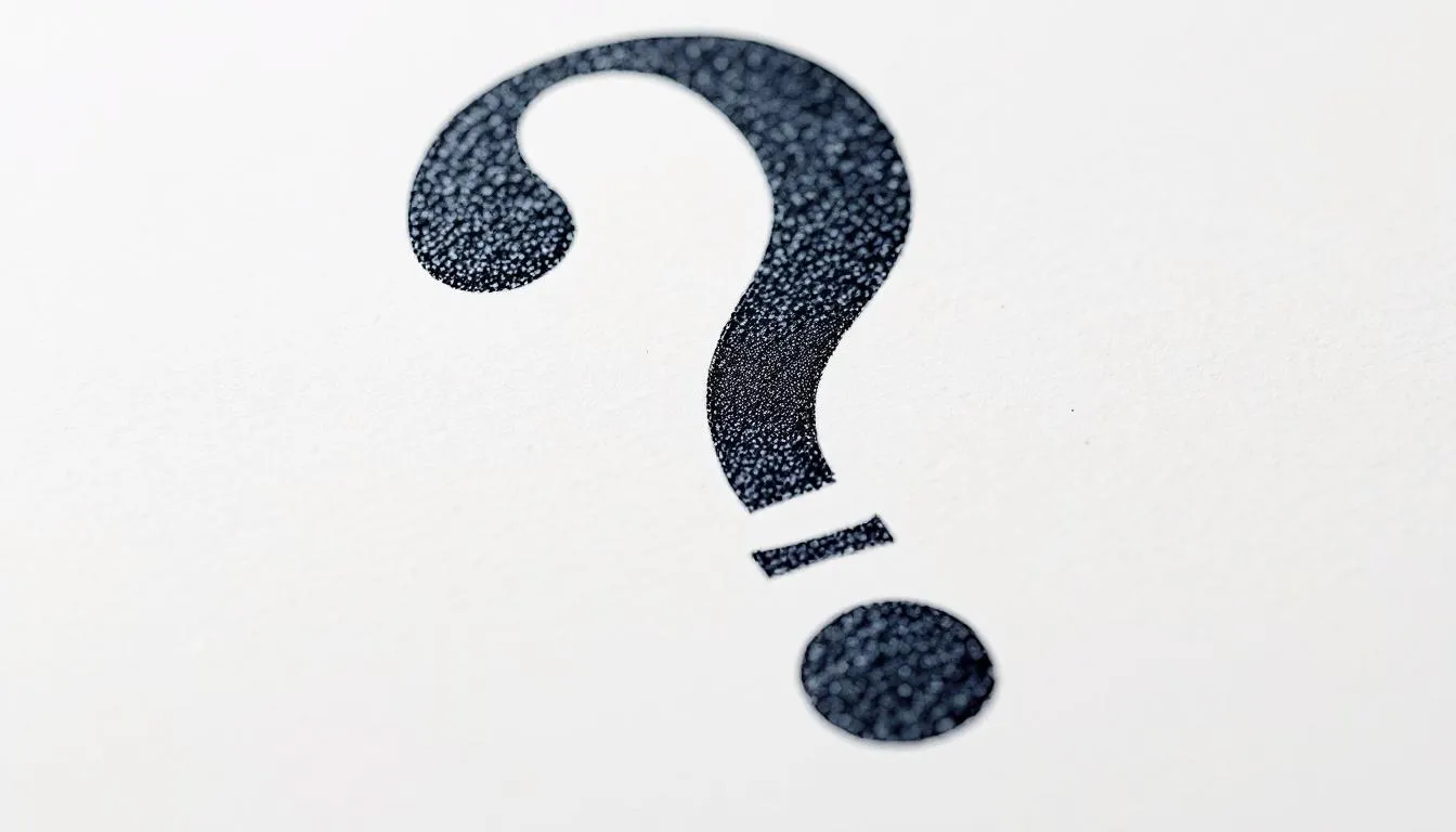 Dans cette image, un point d'interrogation est présenté, symbolisant les préoccupations liées à la concentration de radon dans les maisons, en particulier dans les sous-sols. Cette image évoque l'importance de la détection et de l'atténuation du radon pour protéger la santé des non-fumeurs et réduire les risques de cancer du poumon.