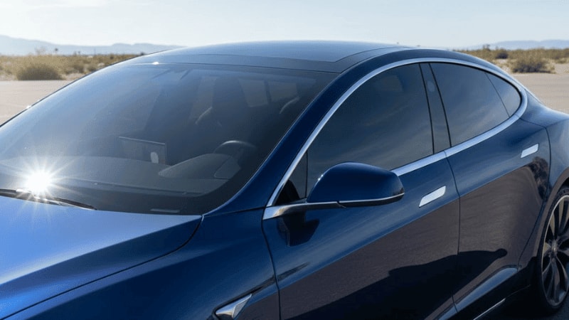 Car window tint enhance its look