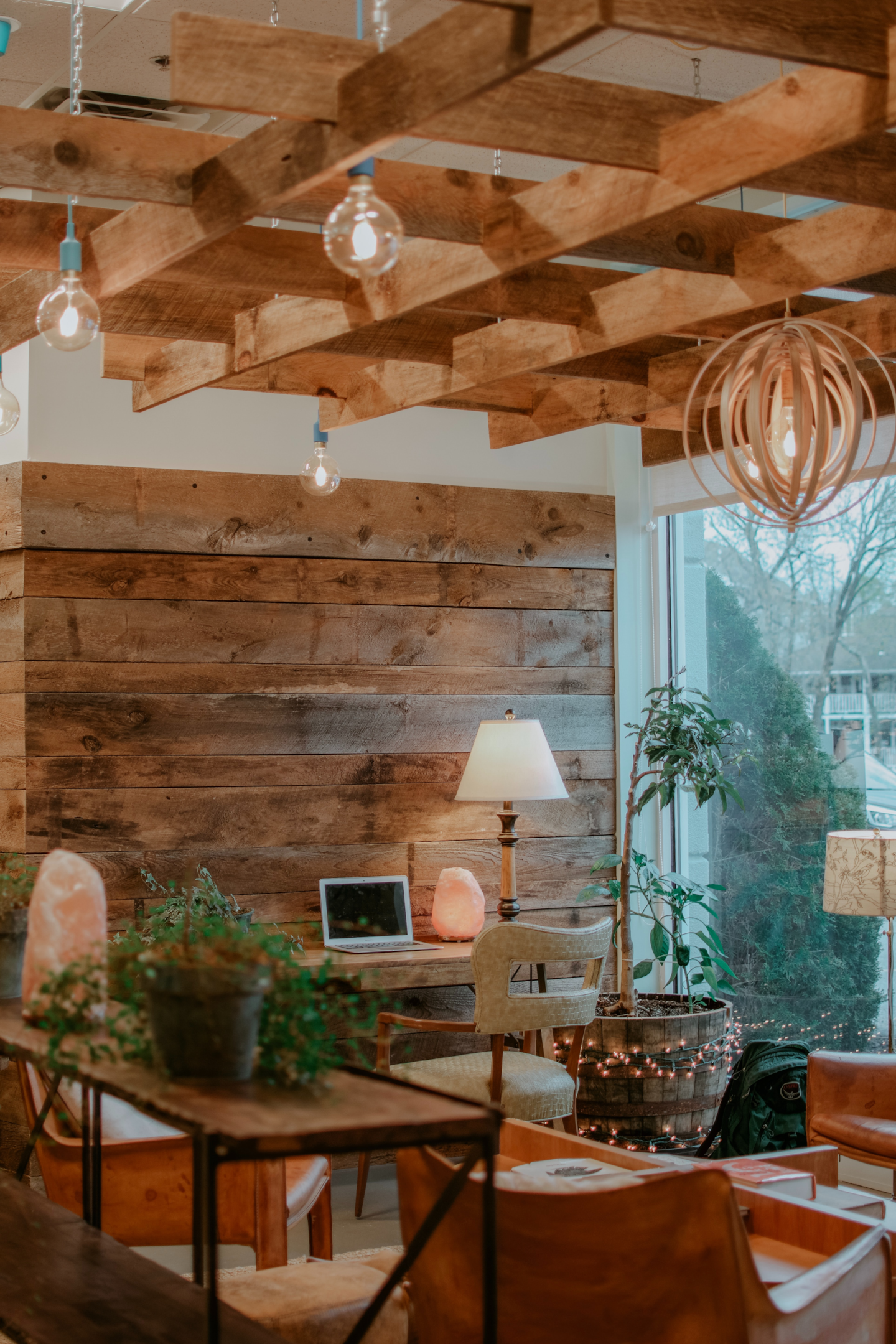 Home office design / Photo by Andrea Davis on Unsplash