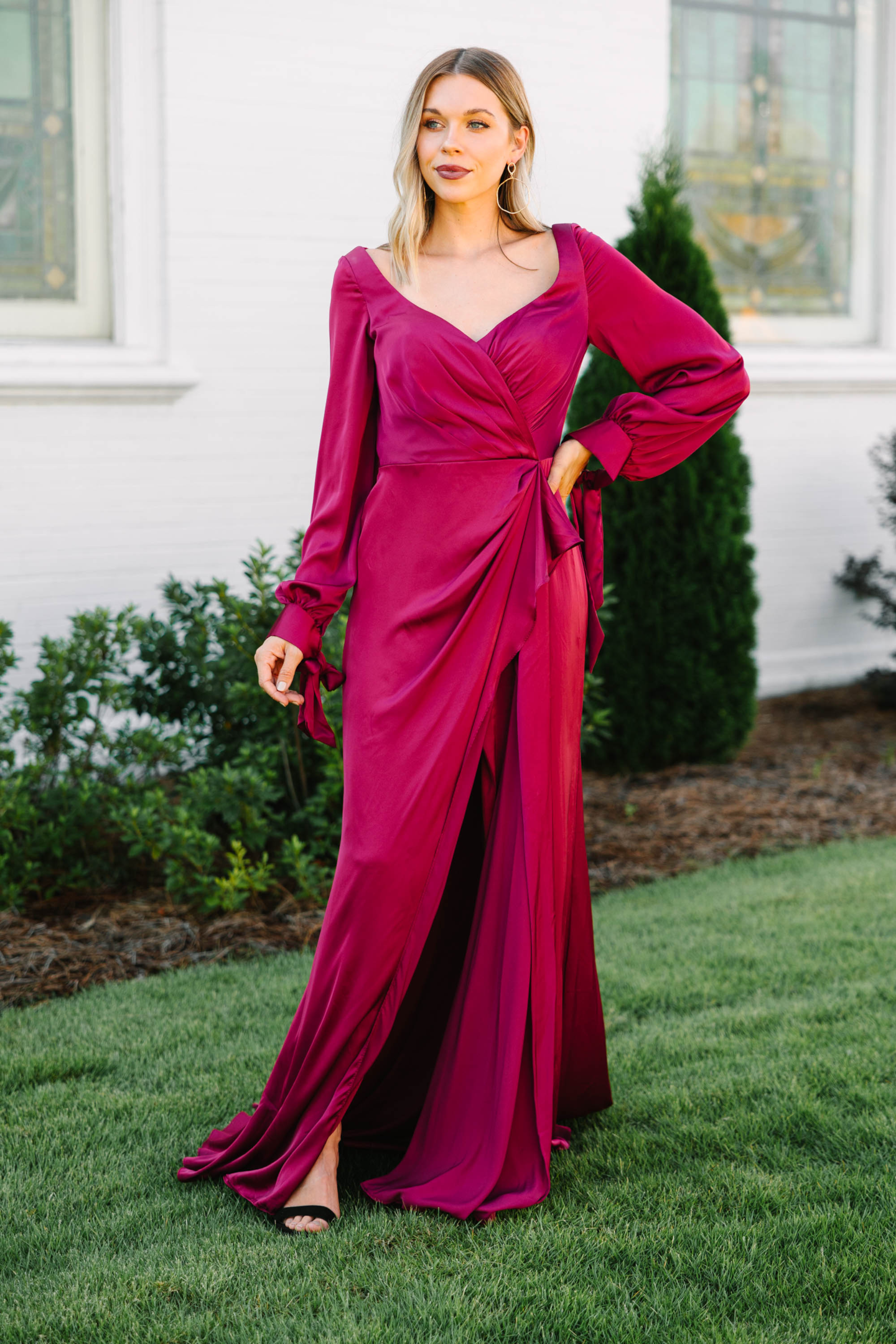 https://shopthemint.com/products/living-a-dream-burgundy-red-satin-maxi-dress?variant=39686133448762