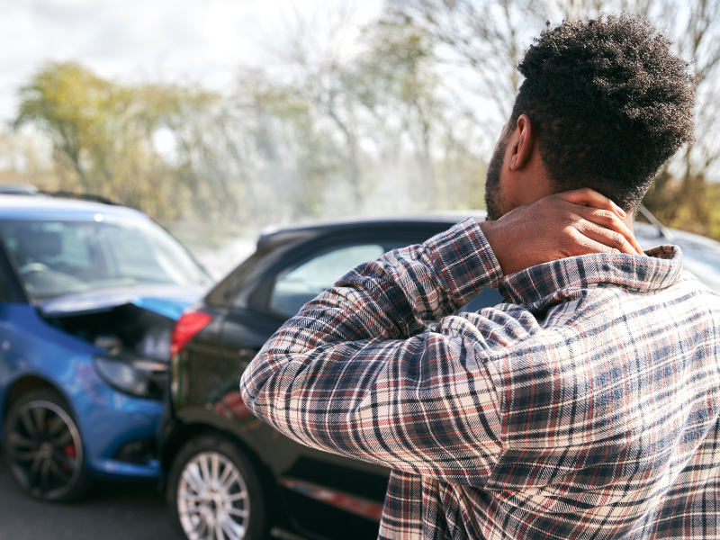 An image showing a person suffering from an injury after an auto accident in Alabama.