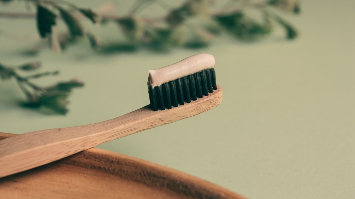 what order to brush floss and mouthwash