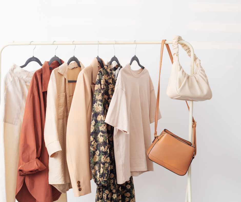 Create an Essential Capsule Wardrobe| Katie-louise.com