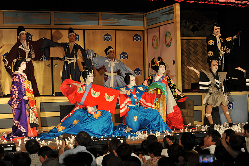 Professional Actors performing in Kabuki Theater 