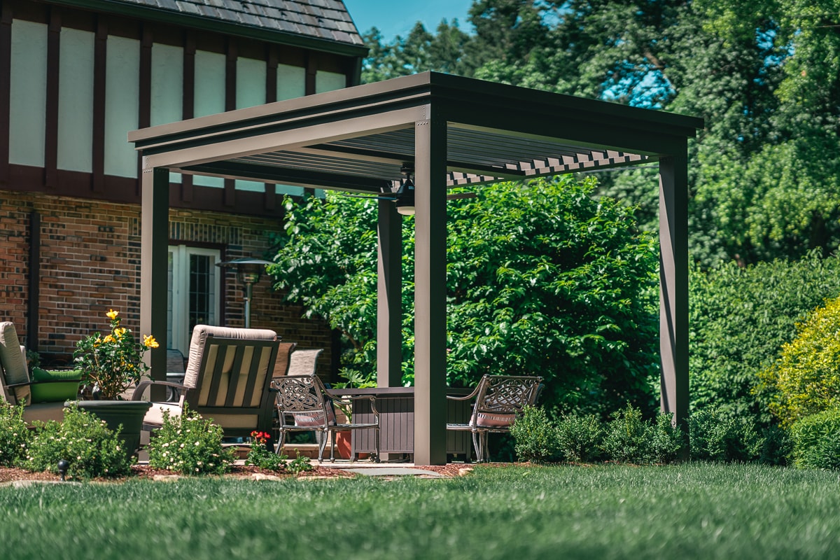 one color painted in bronze for this backyard style pergola using standard colors.