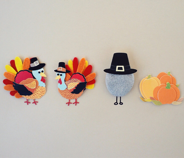 Thanksgiving crafts, paper turkeys.