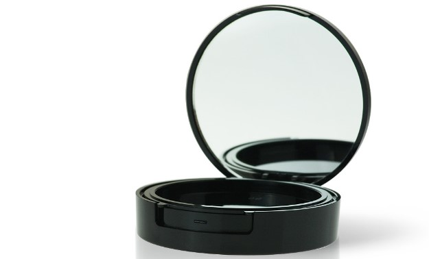 compact-container-for-makeup-product