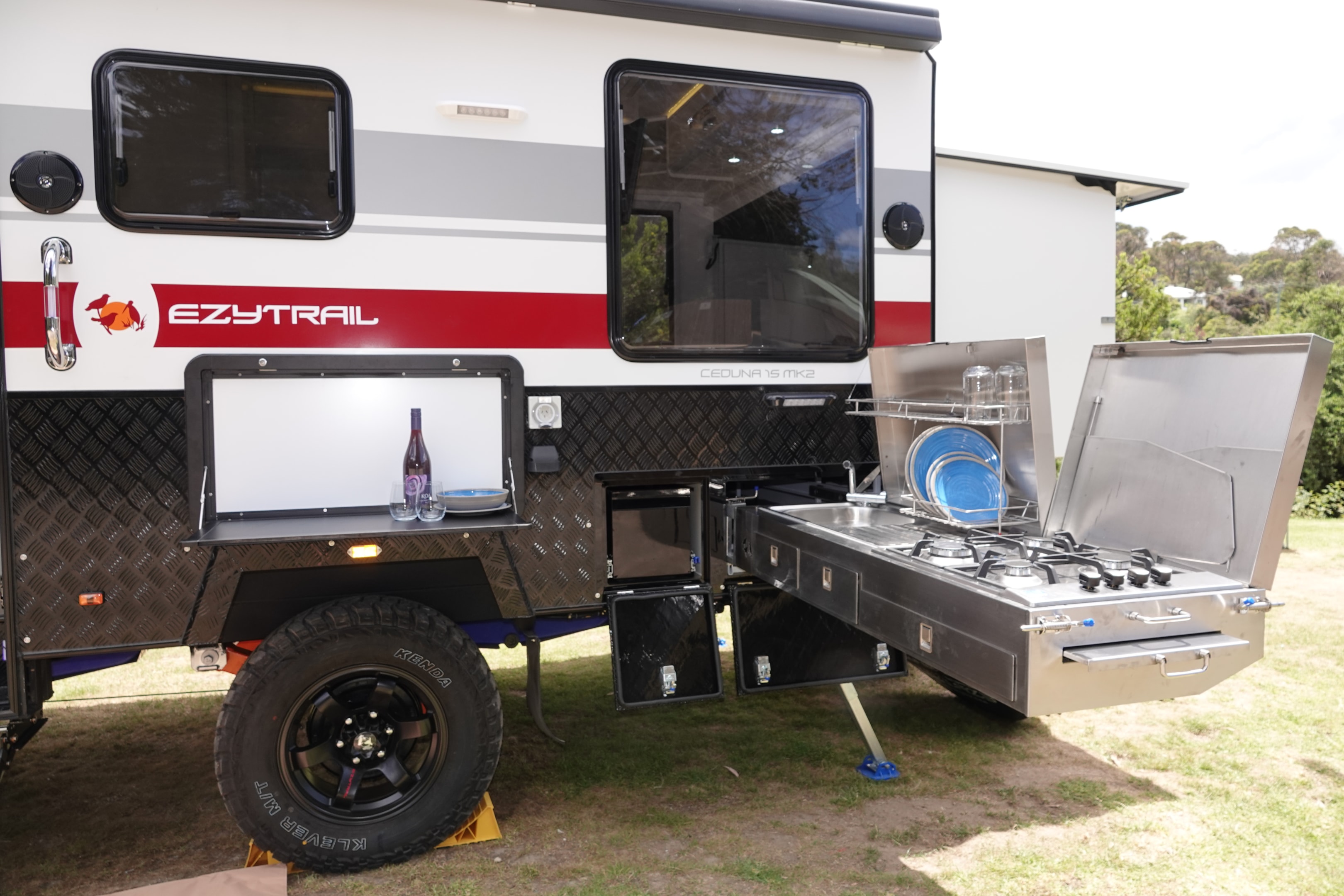 The kitchen features a small bench extension slide or stainless steel side out for plenty of bench space.