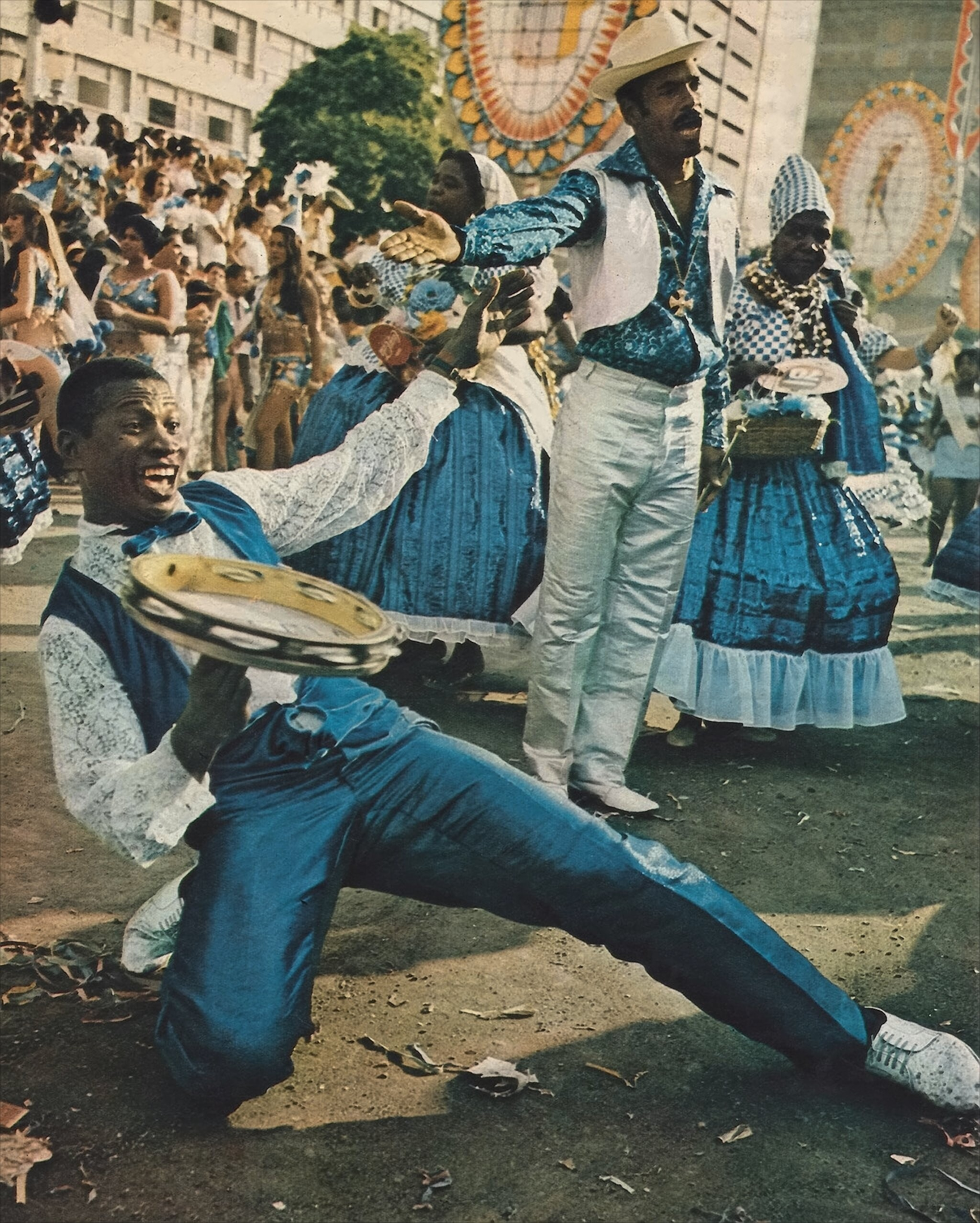 History of Brazilian Samba Costumes - Howcast