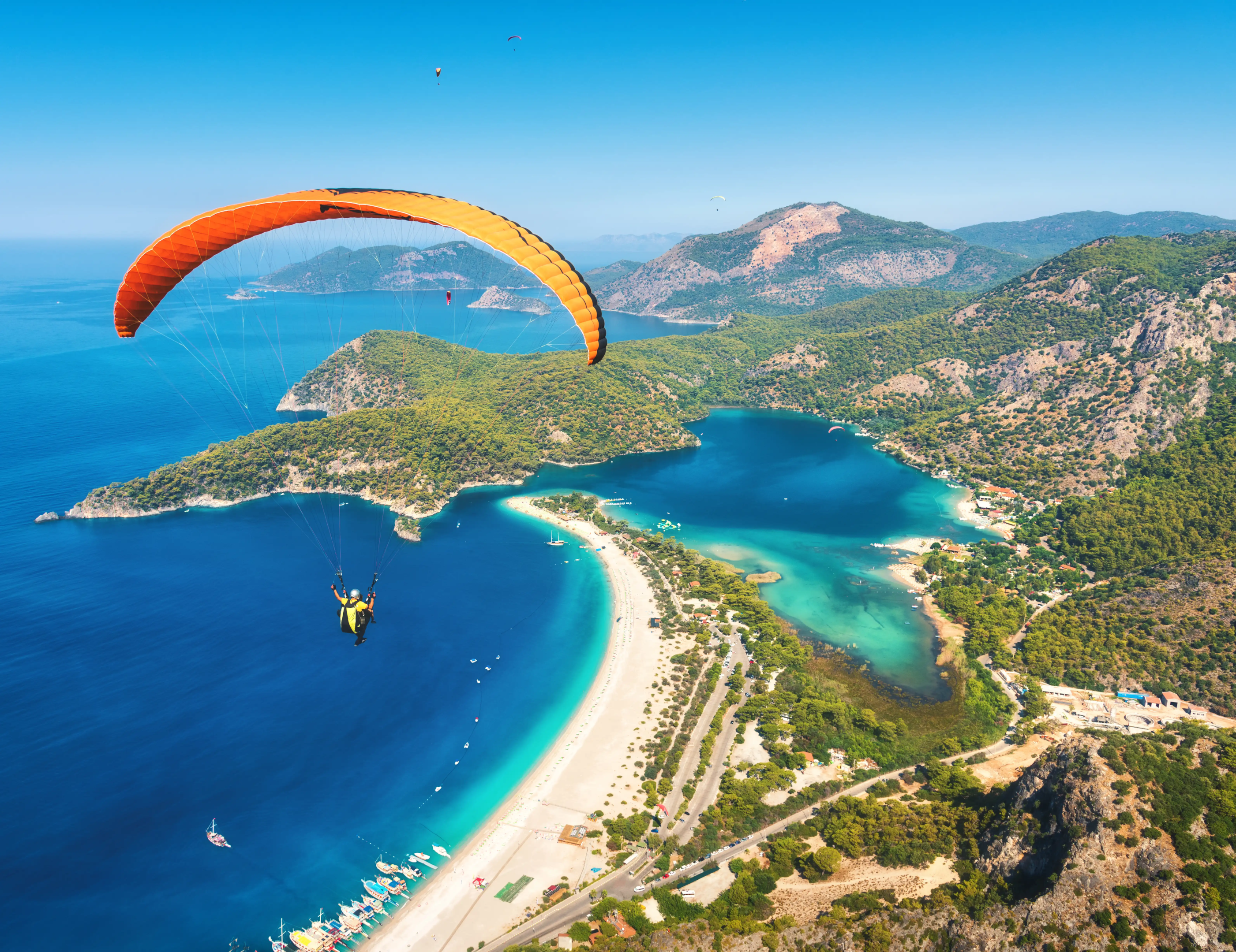 paragliding-with-buyagift