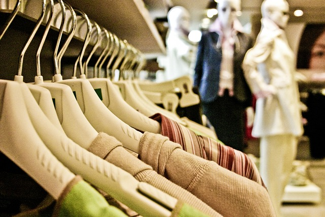 Ubrania w sklepie - ile trzeba kupić ubranek dla niemowląt