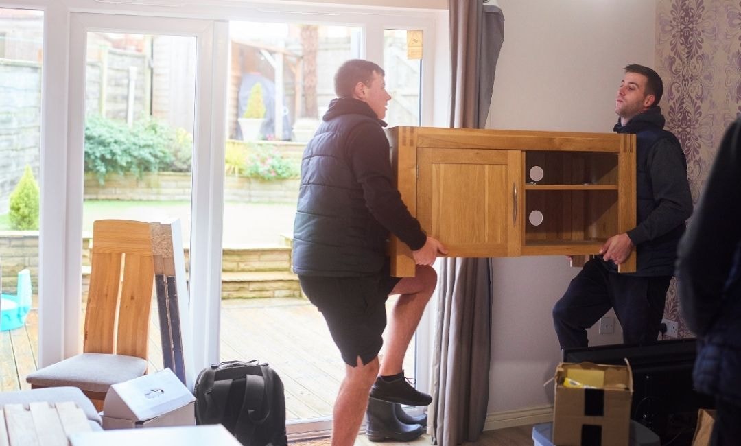 Top Tips to Get Rid of a Lot of Junk from a Warehouse Efficiently 1 warehouse cleanout