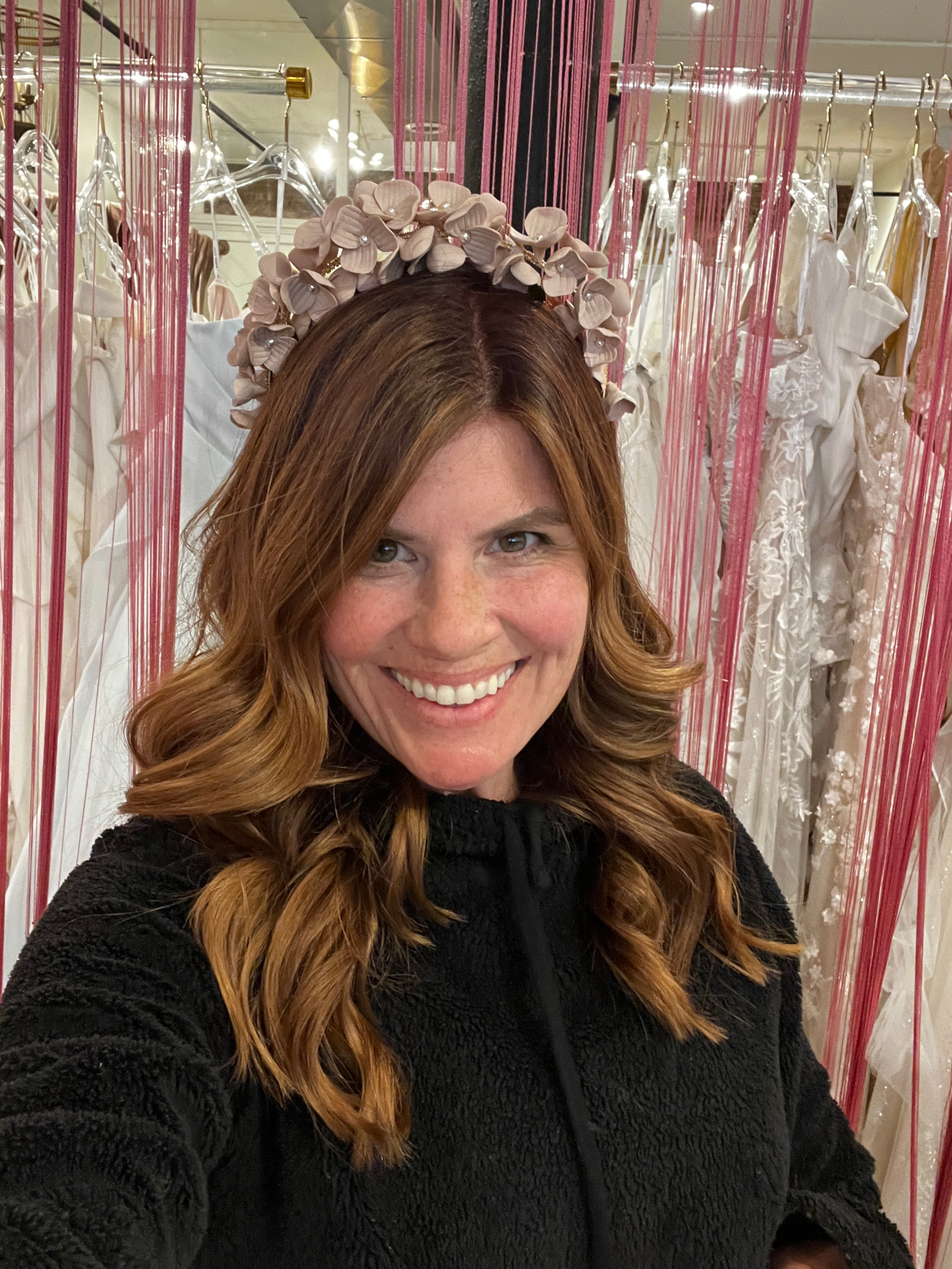 Derby hat style - this headpiece is more of a headband style adorned with flowers