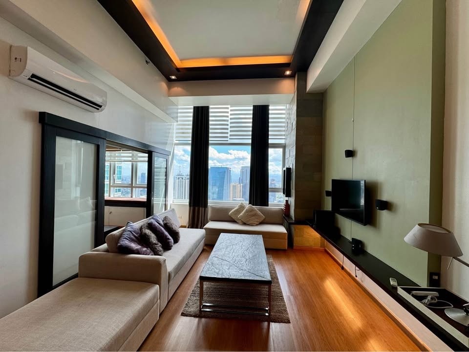 2br Unit in St. Francis Shangri-la Place at Internal Avenue Mandaluyong https://housinginteractive.com.ph/property/mandaluyong-ortigas-center-st-francis-shangri-la-place-sr-59067