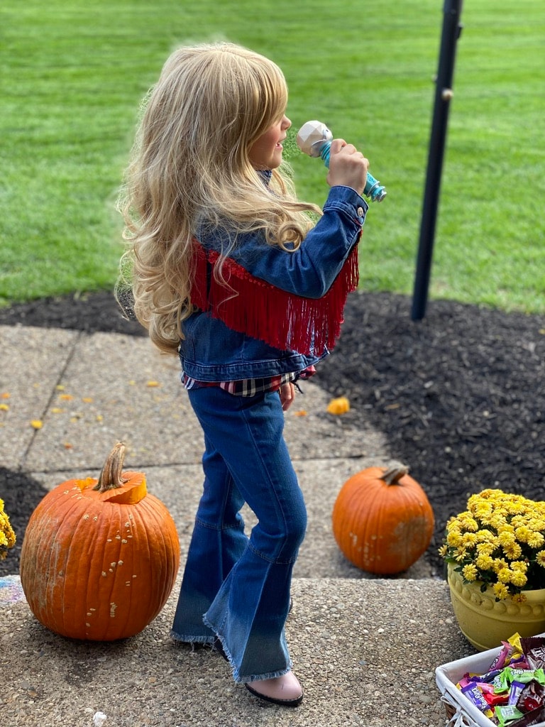 My girl channelling her inner Dolly Parton 