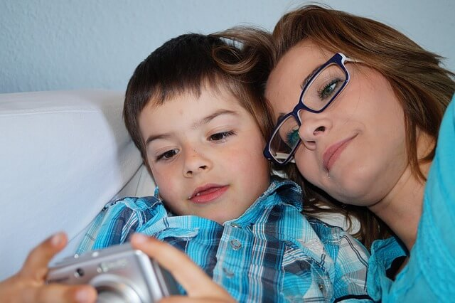 100+ Inspirational Working Mom Quotes That Every Mama Can Relate To 5 happy mother