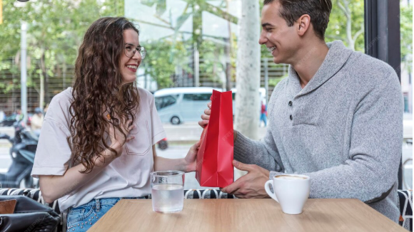 Benefits of Custom Labor Day Gifts